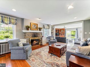 409 Iven Ave, Wayne, PA 19087