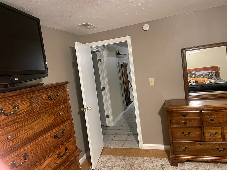 1833 Arctic Springs Rd #3 — Photo 4