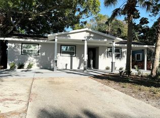 1039 N Missouri Ave, Clearwater, FL 33755