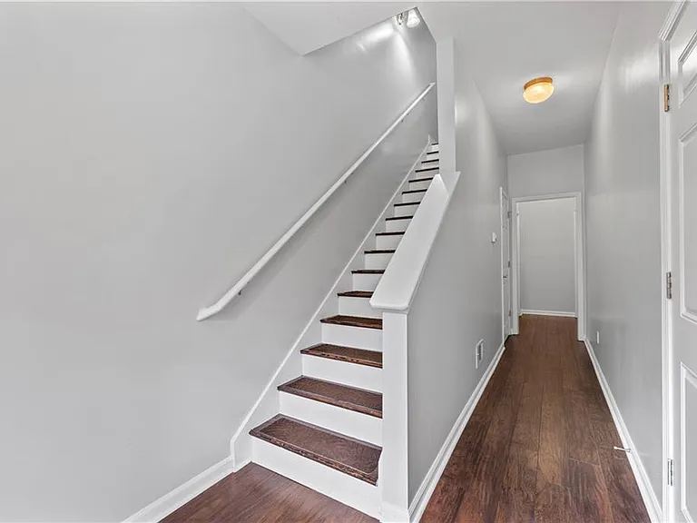 3072 Lauren Parc Rd — Photo 6