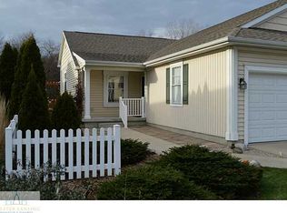 4176 Hamlet Cv, Bath, MI 48808