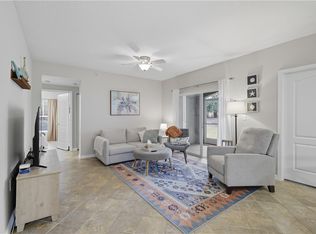 5095 Fairways Cir APT I111, Vero Beach, FL 32967