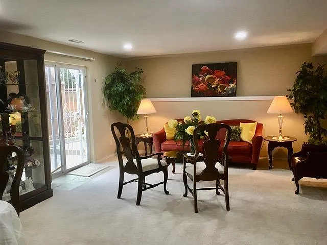 8674 Gatewick Dr — Photo 11
