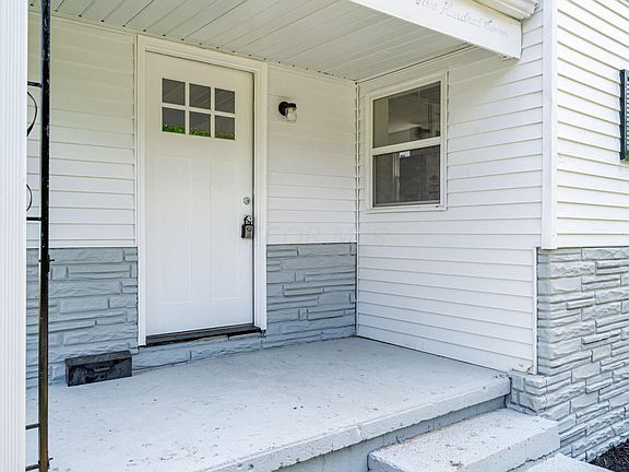 2nd image of 507 E Woodrow Ave