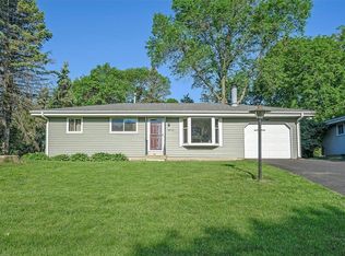 4613 Aquila Ave N, New Hope, MN 55428