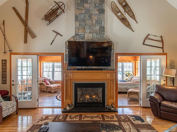 3rd image of 206 Cottage Road