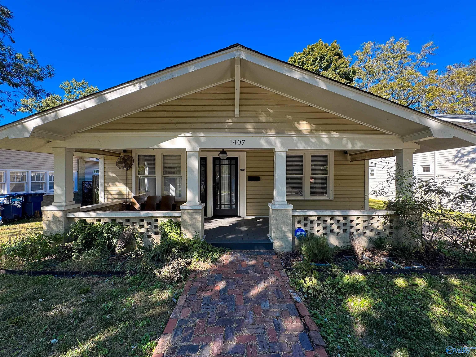 2 bed, 1.5 bath, 1161 sqft, $1,995 — Photo 4