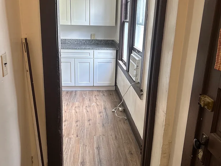 521 Maple St — Photo 7