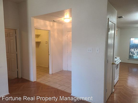 3rd image of 4421 Wheatland Dr