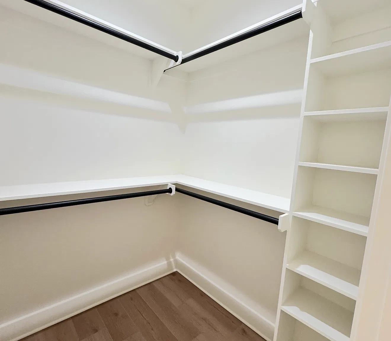 2 bed, 1200 sqft, $1,750 — Photo 4