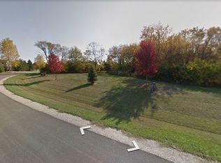 1521 Augusta Way, Spring Grove, IL 60081