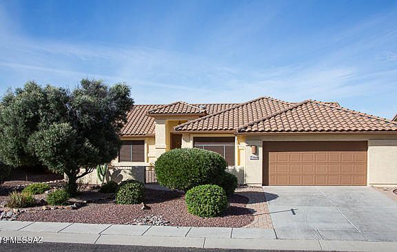 2nd image of 849 N Cowboy Canyon Dr