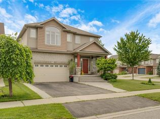 83 Frankfurt St, Kitchener, ON N2R 1T8