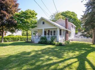 31 Gardner Ter, Delmar, NY 12054