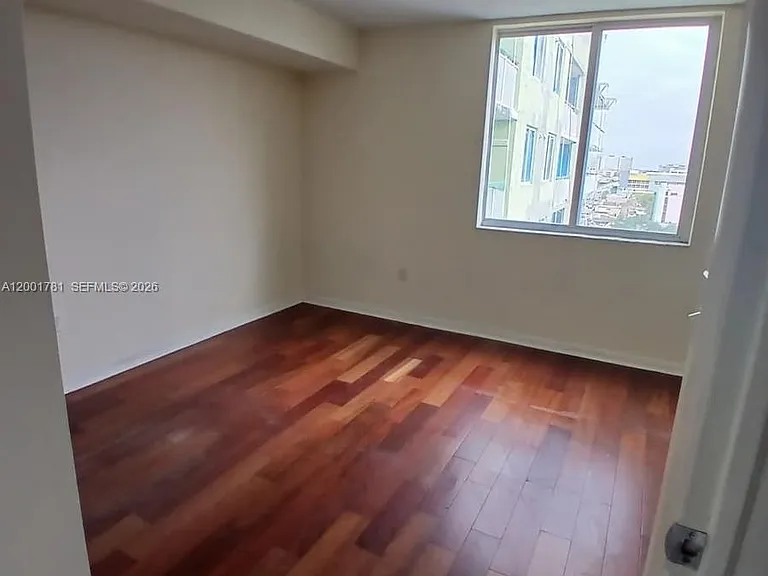 219 NW 12th Ave #914 — Photo 3