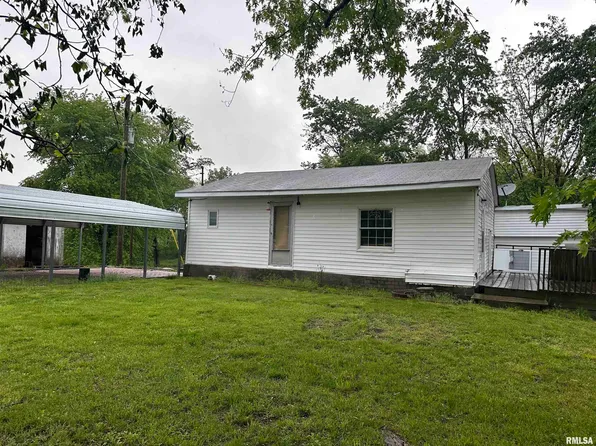 23527 Akin Blacktop, Macedonia, IL 62860