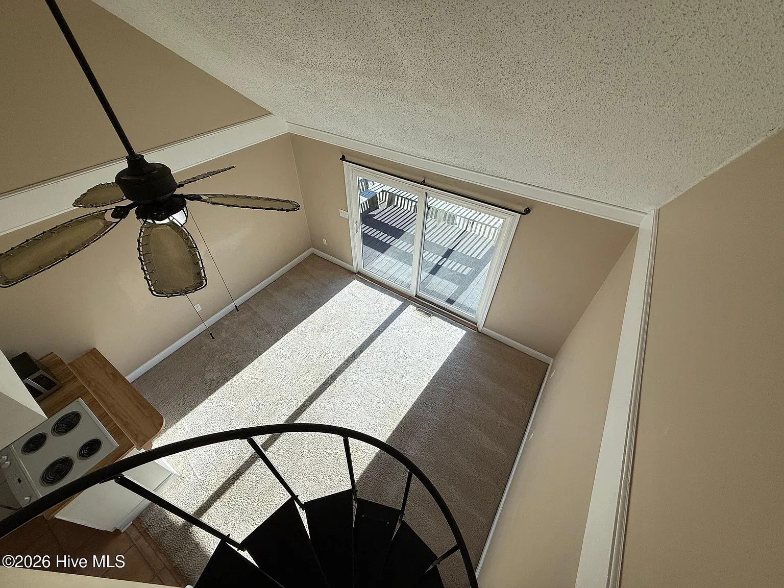 2 bed, 2.0 bath, $1,895 — Photo 2