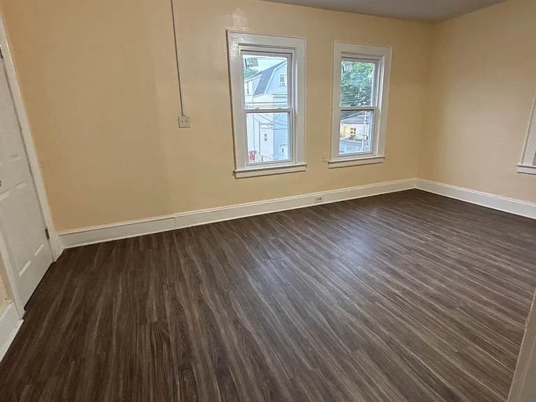 479 Centre St #2 — Photo 2