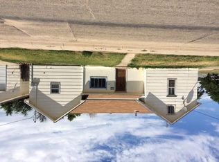 201 10th St, Victoria, KS 67671