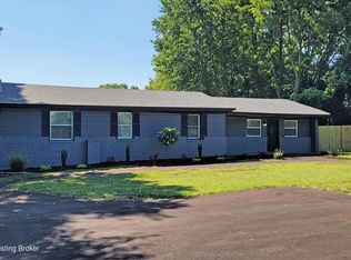 4622 Valley Station Rd, Louisville, KY 40272