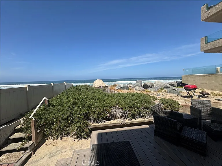 1398 Seacoast Dr #D — Photo 34