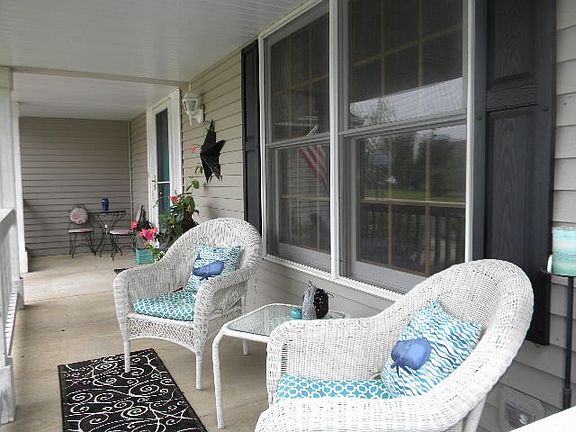2nd image of 132 Bristlewood Ct