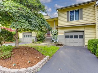 15117 NE Rose Pkwy #103, Portland, OR 97230