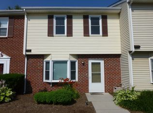 2432 Ridge Rd, Blacksburg, VA 24060