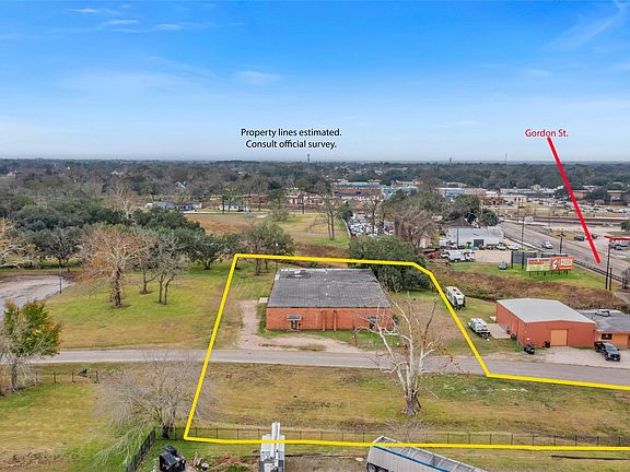 2nd image of 200 Bowling Alley Ln
