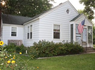 441 Jefferson Ave, Fairport, NY 14450