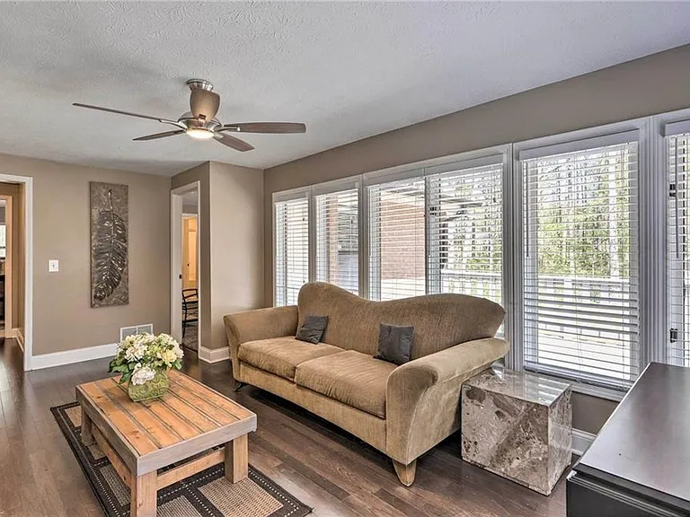 6207 Moss Dr — Photo 29