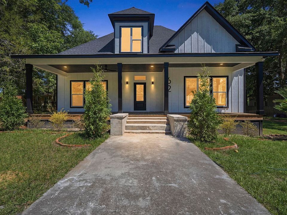 1st image of 62 Merritt St