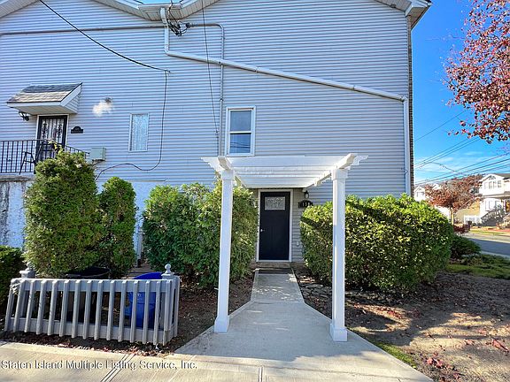 2nd image of 138 Wainwright Ave