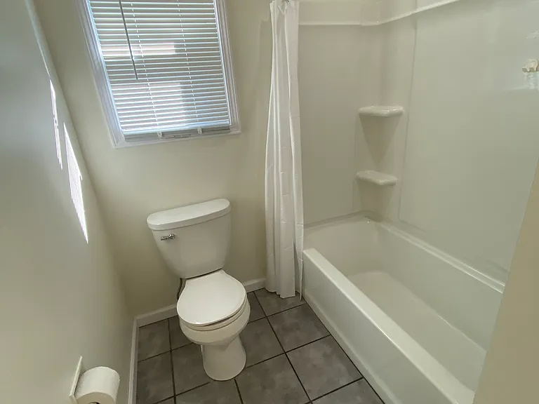 97 Lakeview Blvd — Photo 7