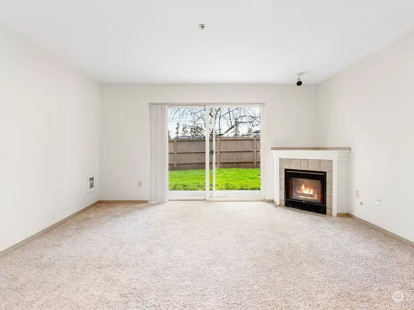 1001 W Casino Road #H104, Everett, WA 98204