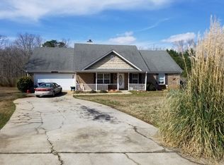 141 Brix Dr, Locust Grove, GA 30248