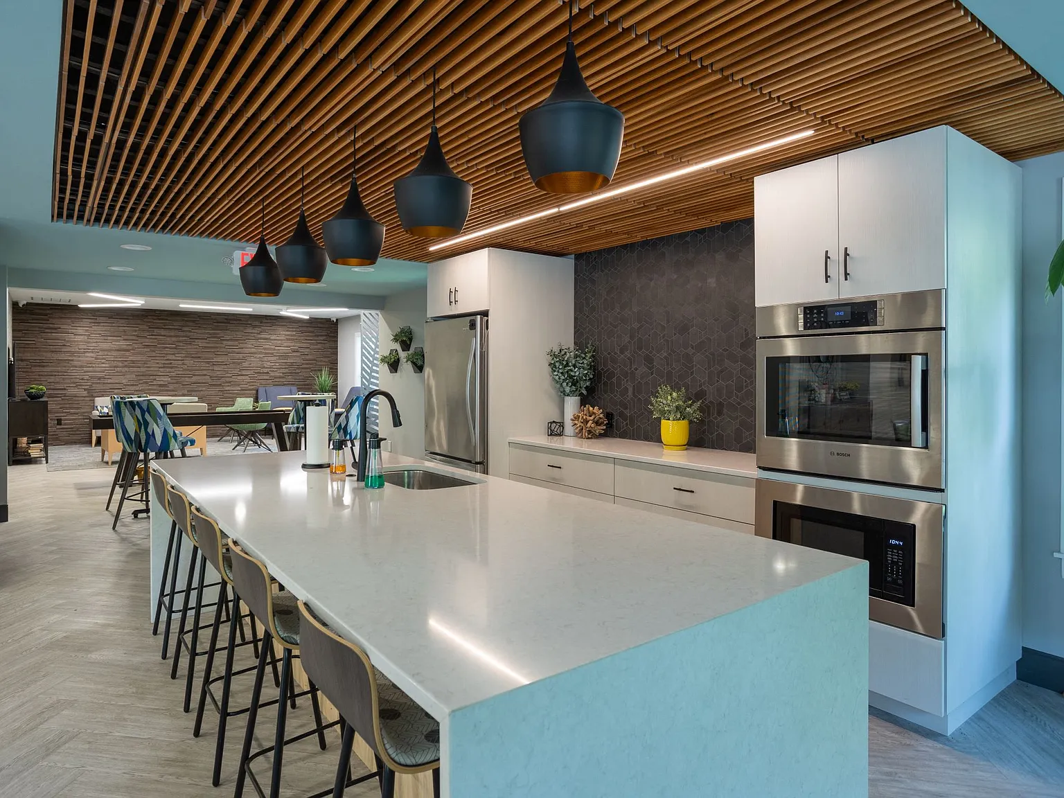 Maple Lane Apartments — Photo 3
