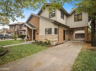 1829 Courtland Ave, Park Ridge, IL 60068