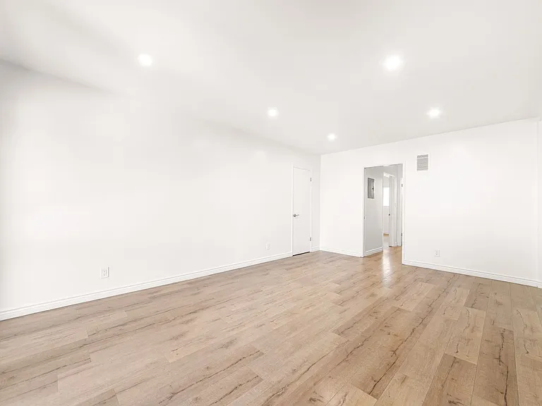 4000 Ursula Ave — Photo 14