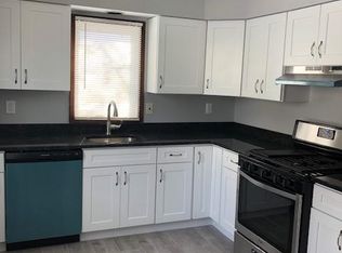 17 Jill Ct, Edison, NJ 08817