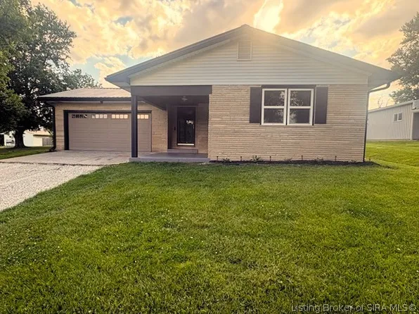 612 Michael Street, Salem, IN 47167