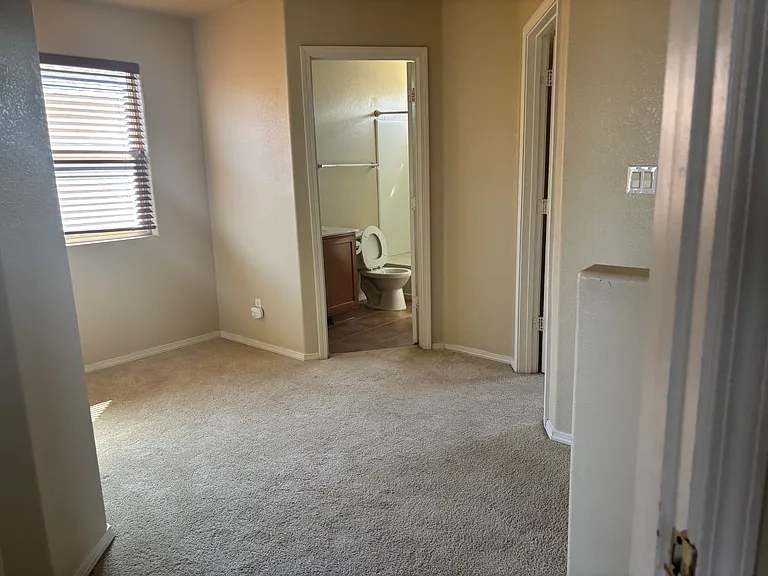 8224 Bluffs Edge Pl NW — Photo 22