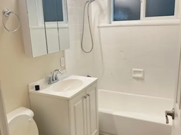 1646 Davis St APT 22, San Jose, CA 95126