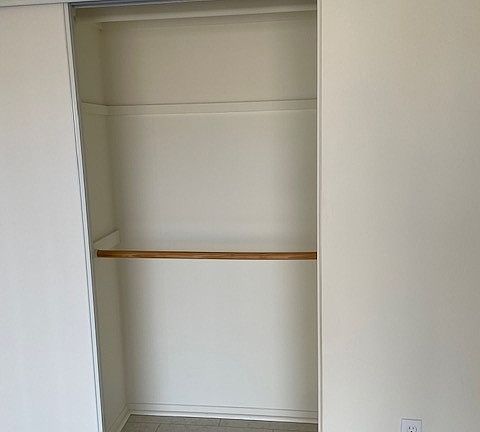 3rd image of 205 W Cushing St #205