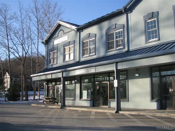 17 Peekskill Hollow Rd Ste 2A, Putnam Valley, NY 10579