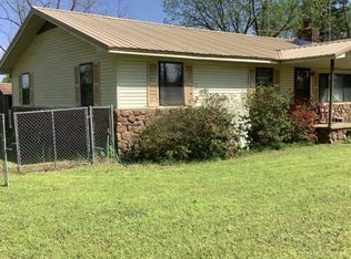 67 Five Mile Rd, Morrilton, AR 72110