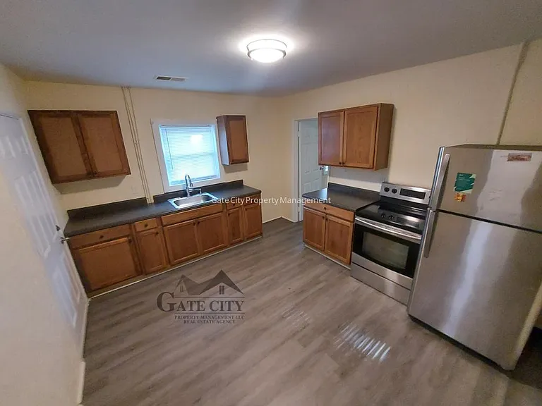 1513 Wendell Ave #A — Photo 3