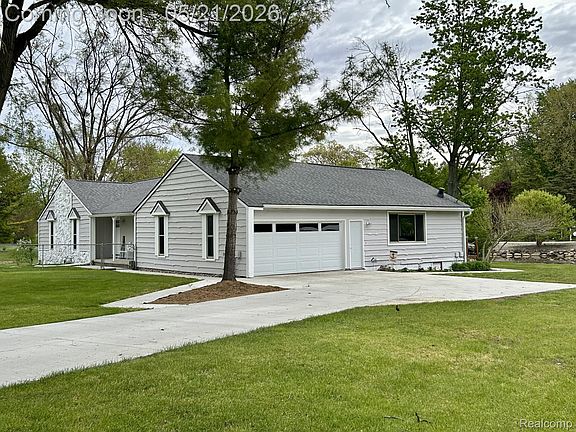 2nd image of 9831 Kress Rd