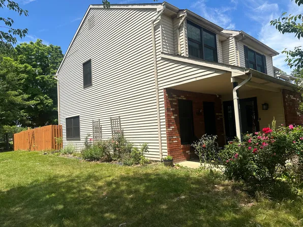 1 Walton Ct, East Brunswick, NJ 08816