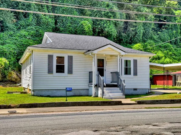 207 W Tennessee Ave, Copperhill, TN 37317